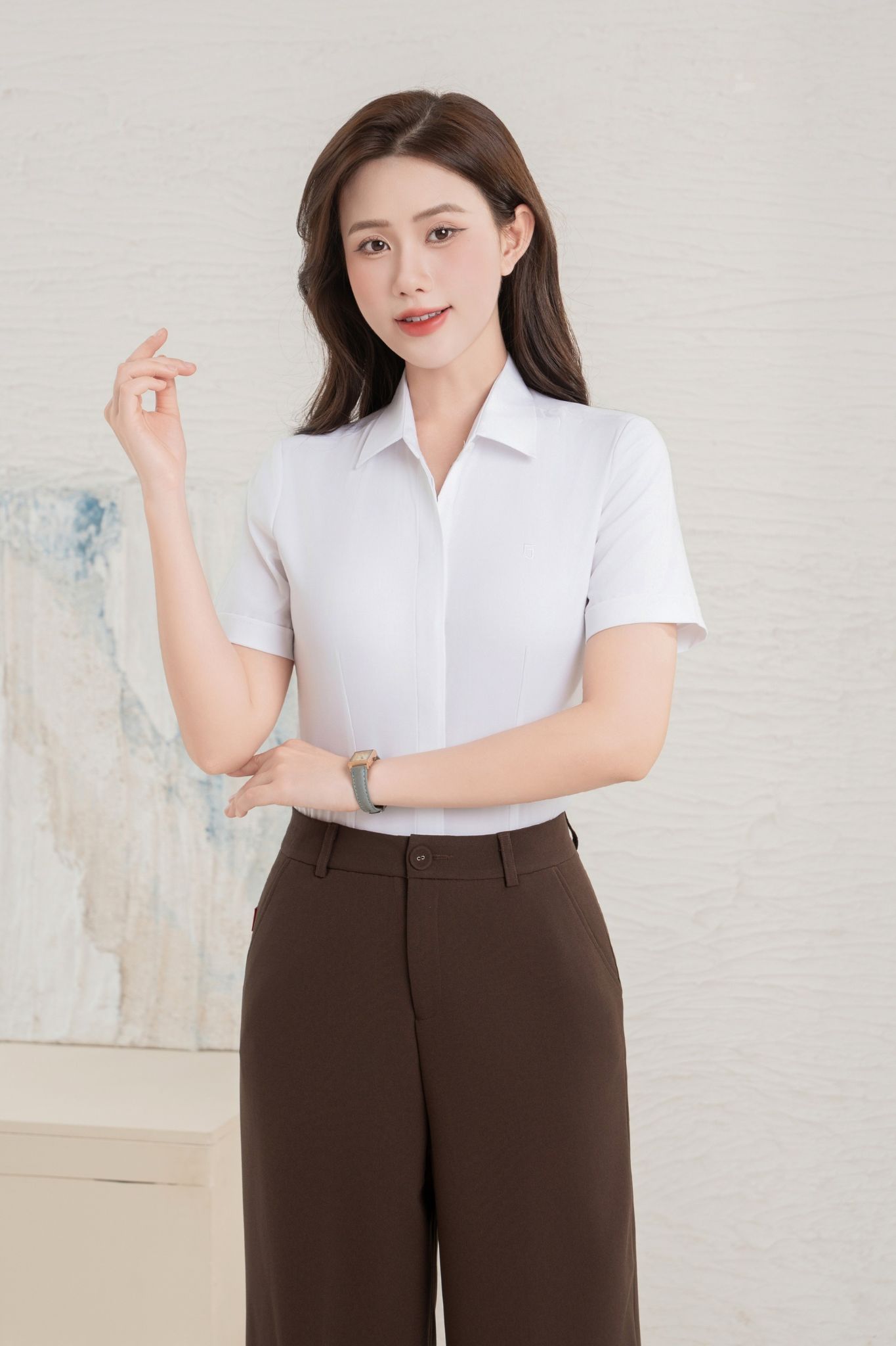 Áo sơ mi nữ ASW-284 ngắn tay form ôm vân chìm chất liệu Ngải cứu nhiều màu Thái Hòa